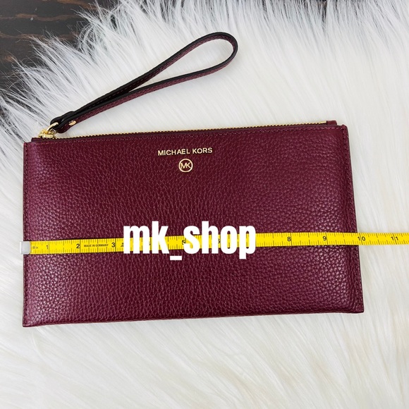 Michael Kors Jet Set Charm Large Zip Clutch Wristlet - Picture 10 of 10